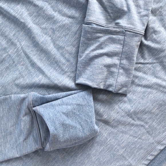 LG-Gap 1/4 zip  blue top (#06) - Picture 3 of 4